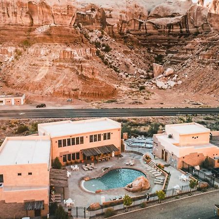 Bluff Dwellings Resort Lake Bluff Exterior foto